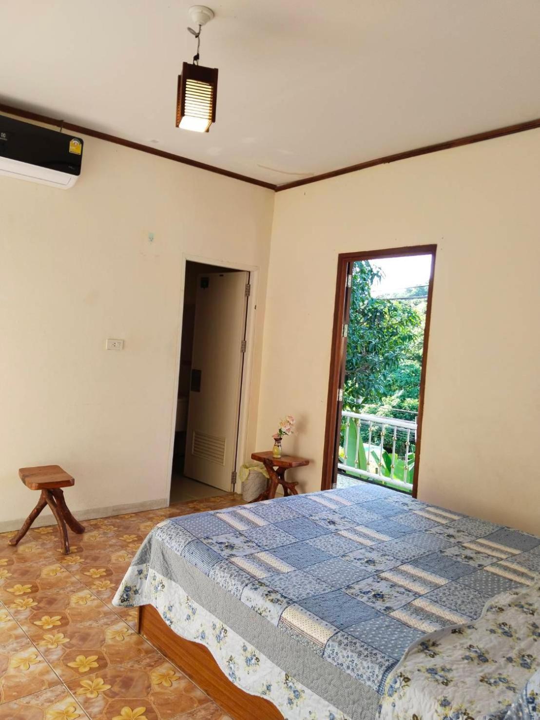 Tiki Bar-Kantiang Guesthouse เกาะลันตา ห้อง รูปภาพ